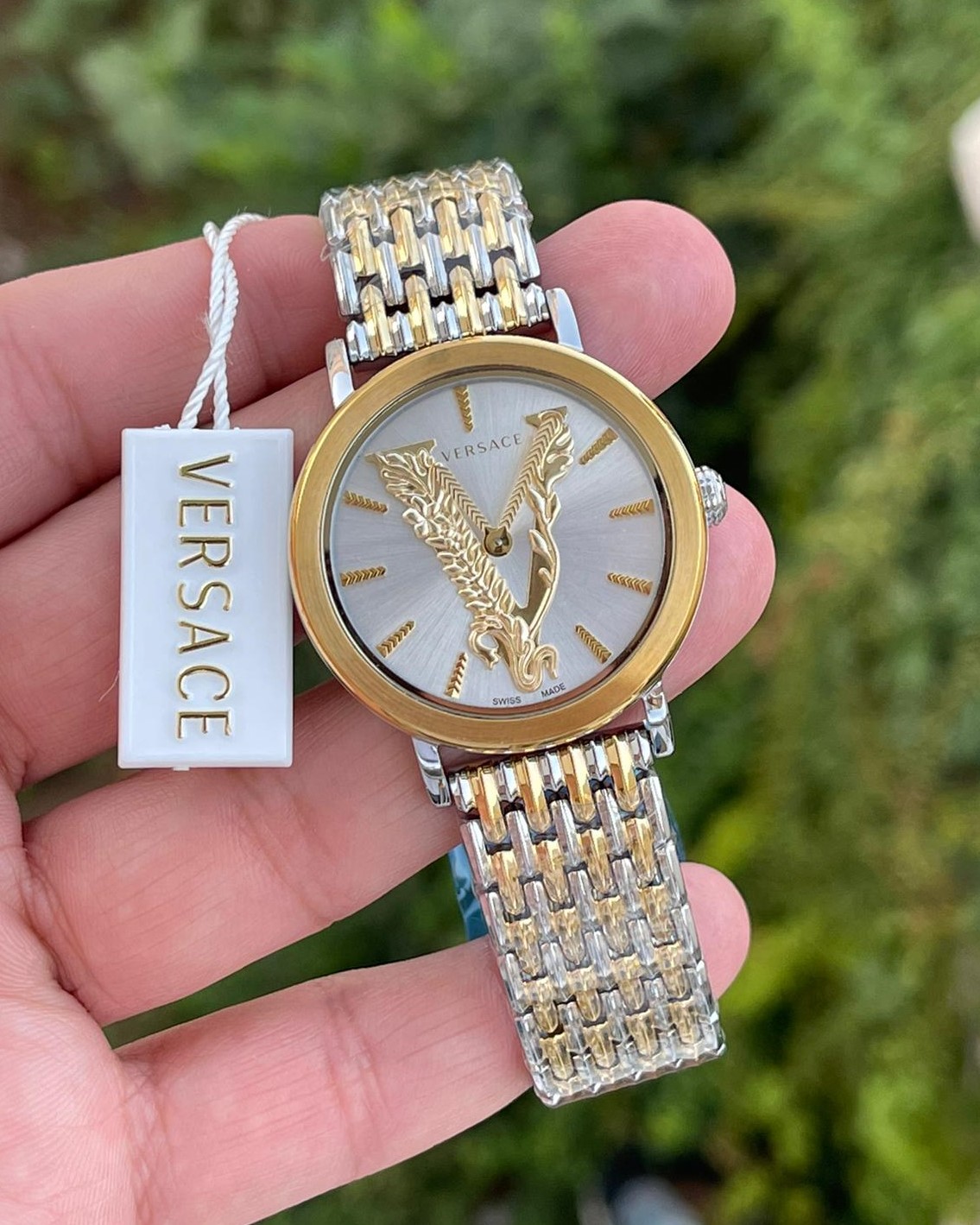 Versace Çift Renk Virtus Bayan Kol Saati L-873